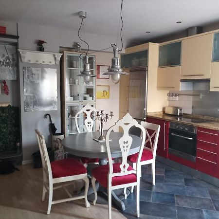 Apartamento San Quirce - Centrico Y Reformado- Wifi Y Netflix Valladolid Dış mekan fotoğraf